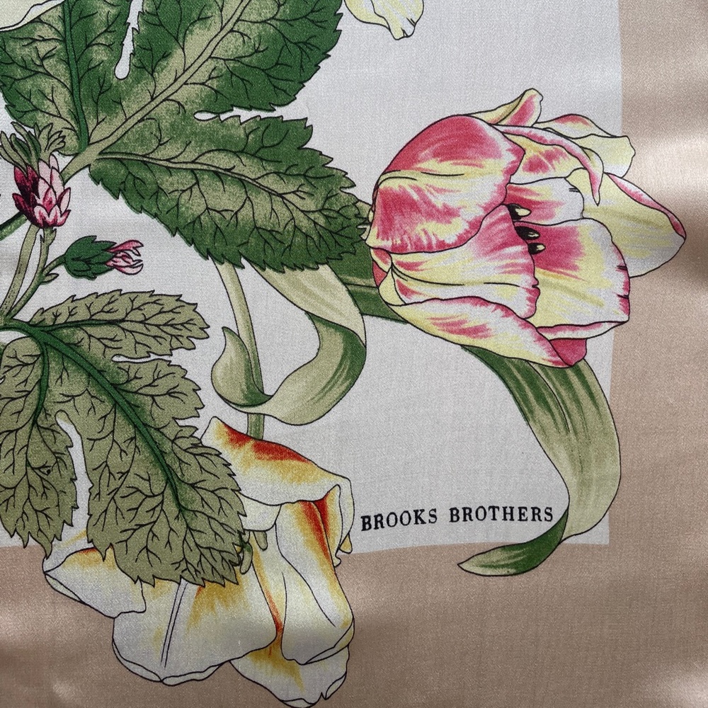 Brooks Brothers 346 NWT silk scarf - Picture 3 of 6